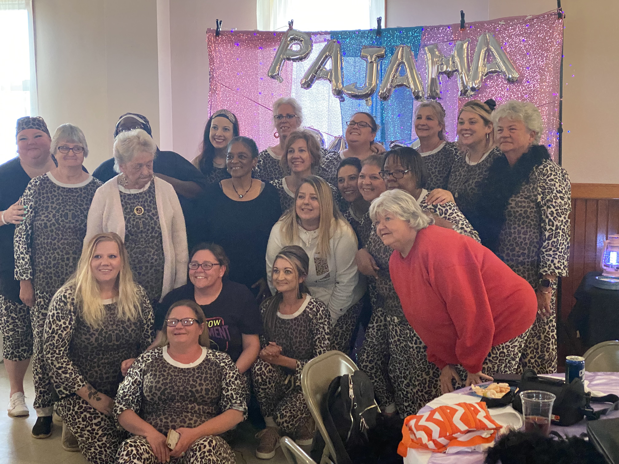 Piccadilly leopard ladies