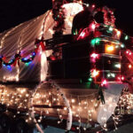Julie Bowen Covered Wagon Boat front view